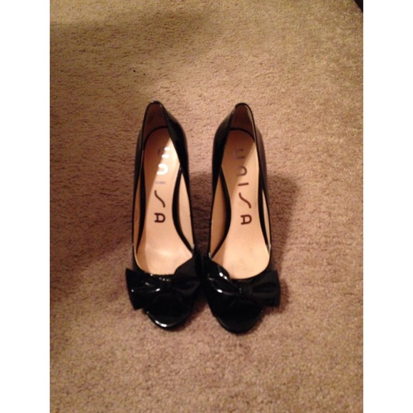 Black Peep Toe Heels