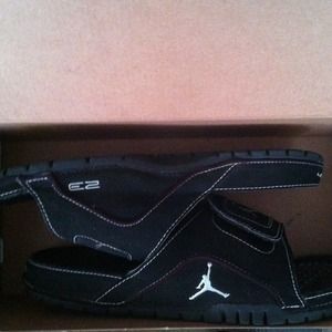 Jordan slippers like new used a couple times
