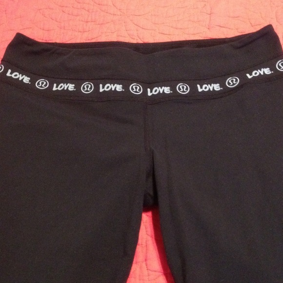 🚫SOLD🚫Love lulu crops