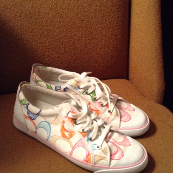 Authentic Coach Shoes - Picture 4 of 4