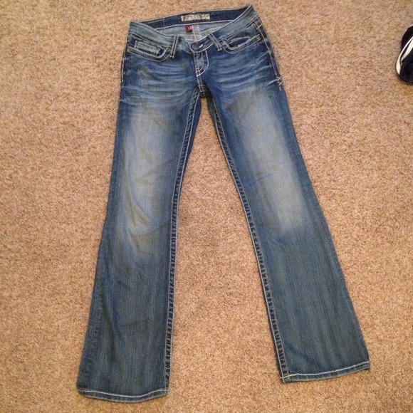 Buckle BKE jeans