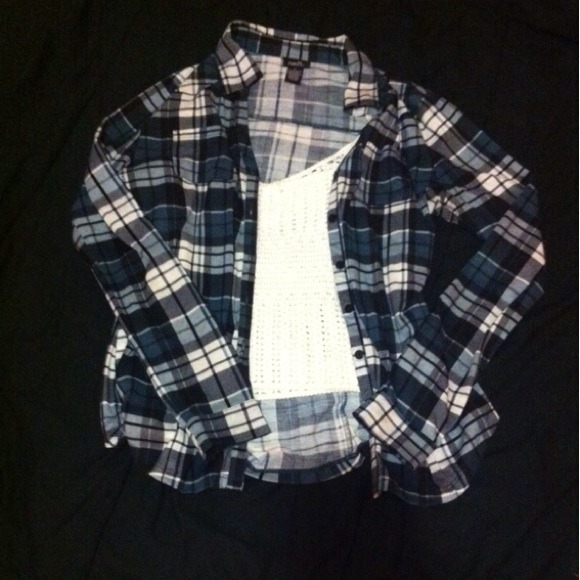 Blue flannel - Picture 1 of 1