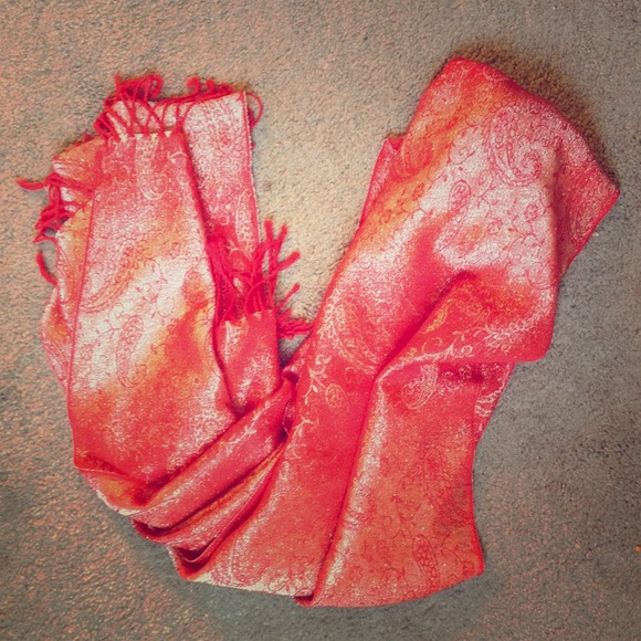 Beautiful red scarf with gold paisley shimmer
