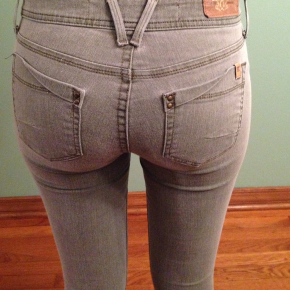 ❌SOLD❌Denim - Picture 3 of 4