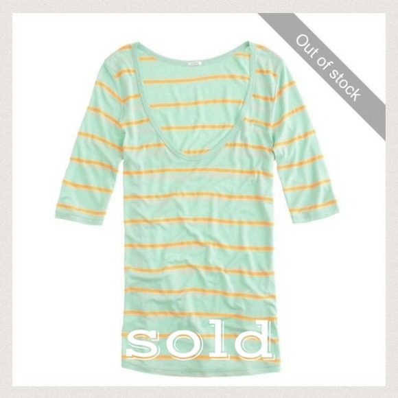 ❌SOLD IN BUNDLE❌ J.Crew elbow tee