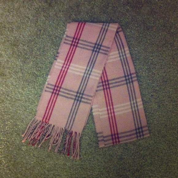 PINK RED WHITE BLACK SCARF