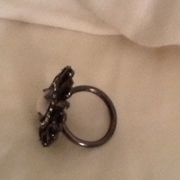 Juicy Couture Opal Cocktail Ring - Picture 4 of 4