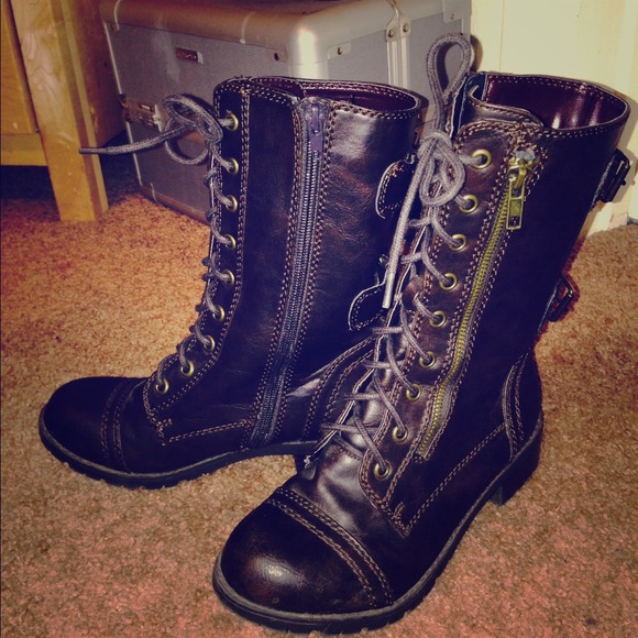 Brown boots