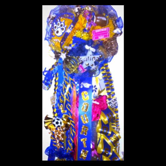 Homecoming Mums