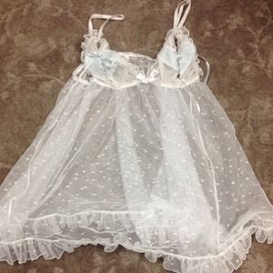 Victoria's Secret sexy little bride nighty. Med.