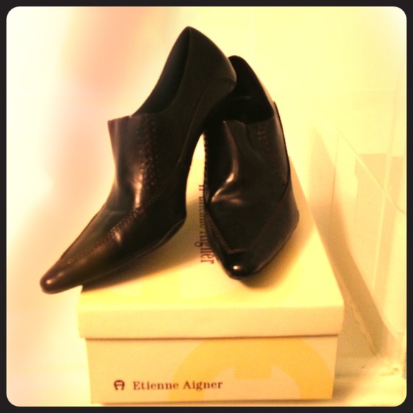 Dark Brown Etienne Aigner Heels