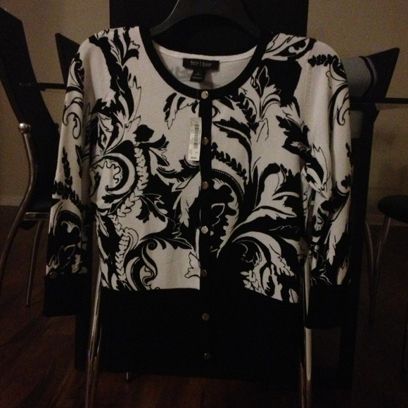 White House black market cardigan.
