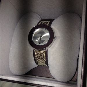 Women's Gucci watch