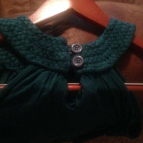 Green dress, only $9 when bundled! - Picture 2 of 2