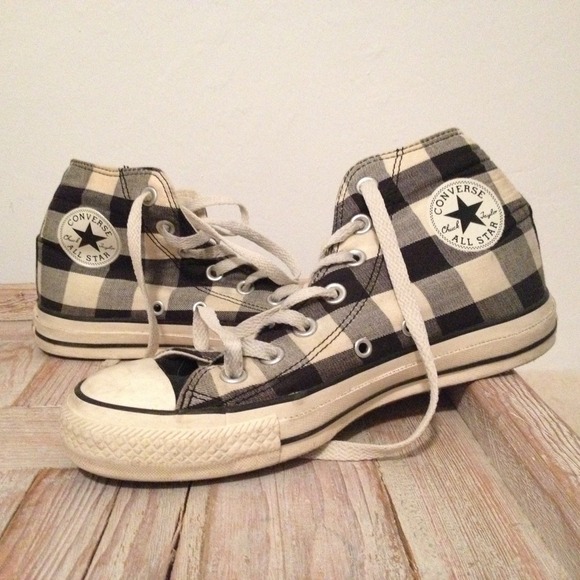 Black & Cream Chucks