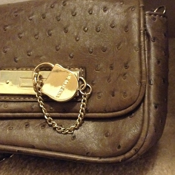 Anne Klein mini Crossbody - Picture 2 of 4