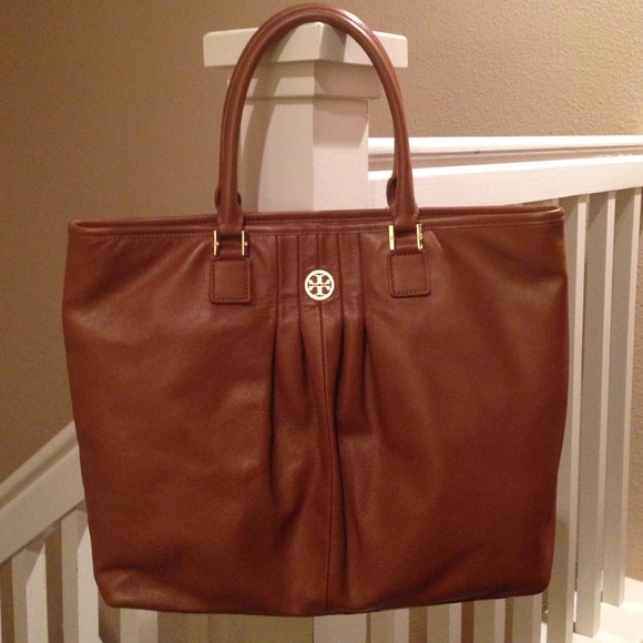 Tory Burch Tote 💥SALE-REDUCED💥