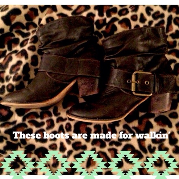 Dark brown booties!