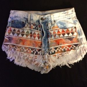Tribal print high waisted shorts.