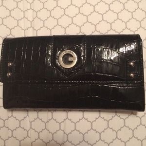 Black Guess snake skin wallet