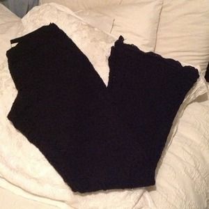 Sold in bundle for Angela! Blck macramé pant
