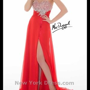 Macduggal prom/pageant red chiffon flash col.