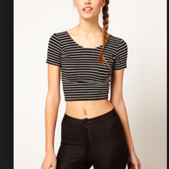 AA crop top