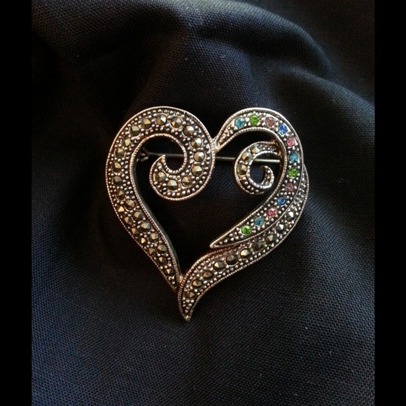 Heart pin