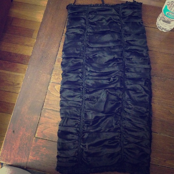 🎃🌺SOLD🌺🎃 Sexy black knee length skirt