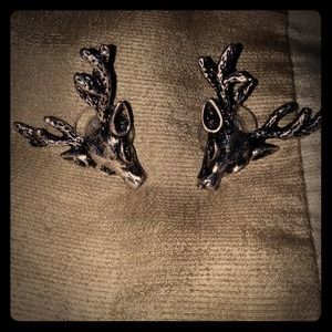 BUCK EARRINGS