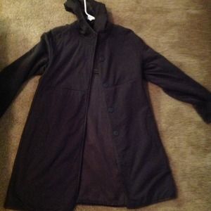 RN Convertible long grey coat w/ hood & pockets