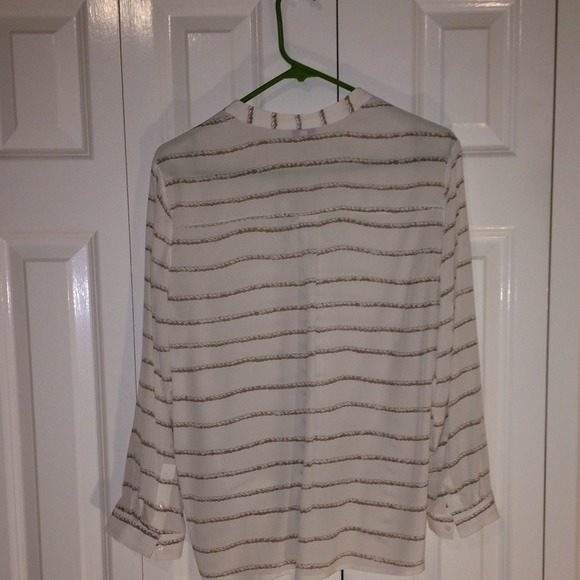 ❌Sold in bundle ❌ Joie tie front rope print shirt - Picture 3 of 3