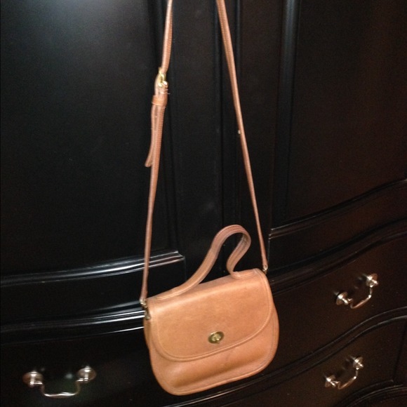 Classic leather purse!