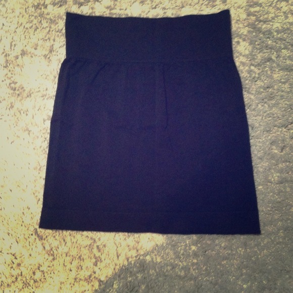 ☀️NWOT Black pencil skirt!☀️
