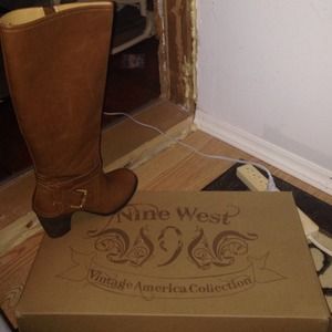 NINE WEST light brown boots!!