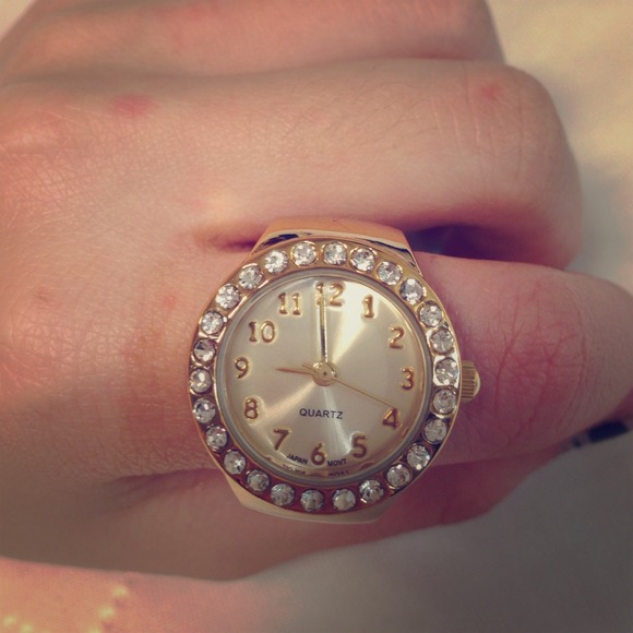 Watch ring