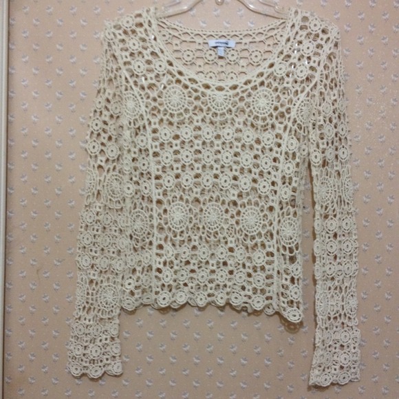Knits long sleeve