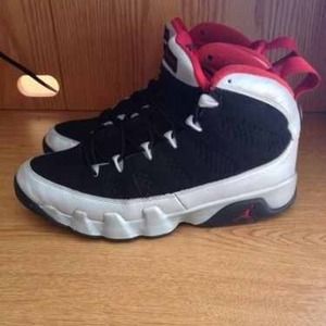 Size 6 new condition no trades!