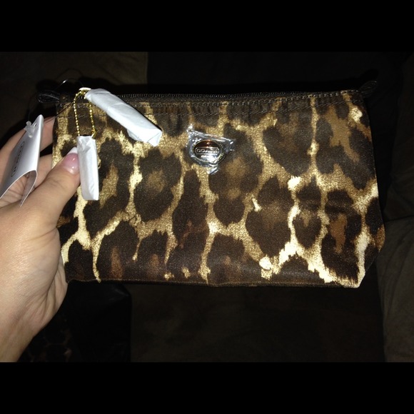 🚫sold🚫 COACH Ocelot w/ Make up bag ::REDUCED:: - Picture 3 of 4