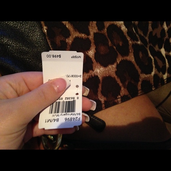 🚫sold🚫 COACH Ocelot w/ Make up bag ::REDUCED:: - Picture 4 of 4