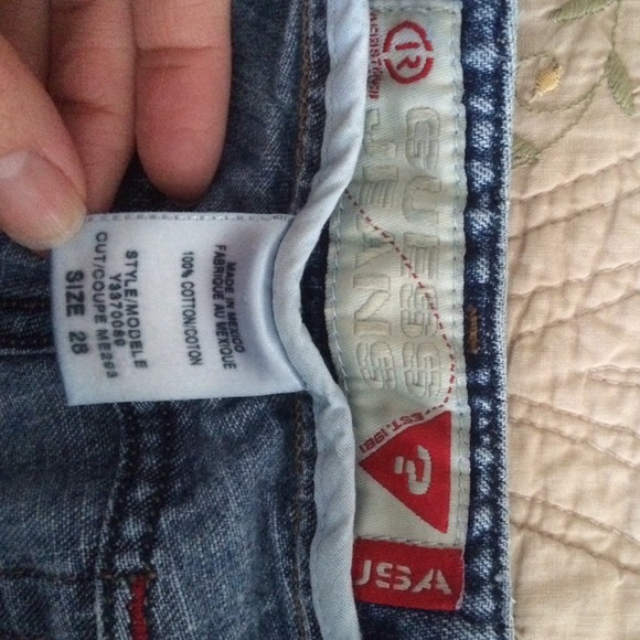 Guess? Jeans size 28 REDUCED - Picture 3 of 4