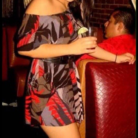 Dress - Picture 2 of 3