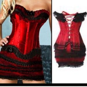Super hot corset and skirt ❤