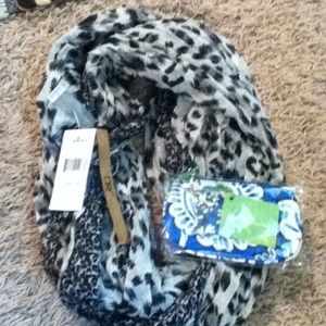 BUNDLE scarf and wallet