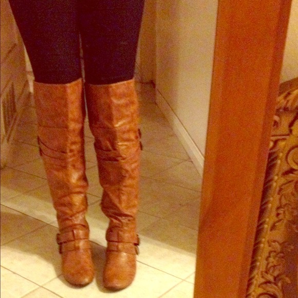 Tall over the knee brown boots💛🎀💛🎀