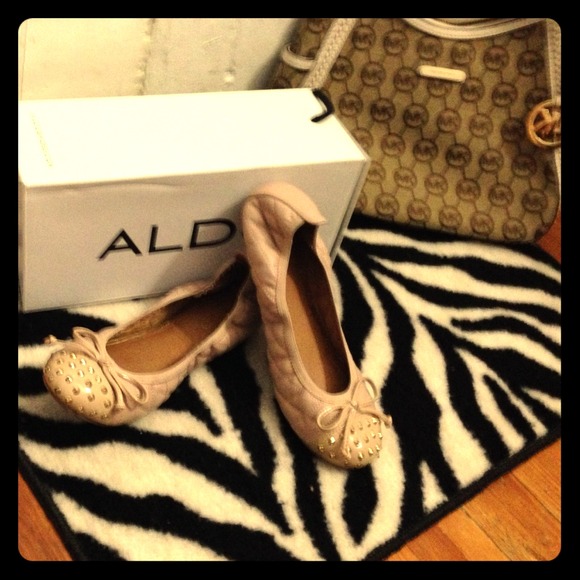 Aldo Flats