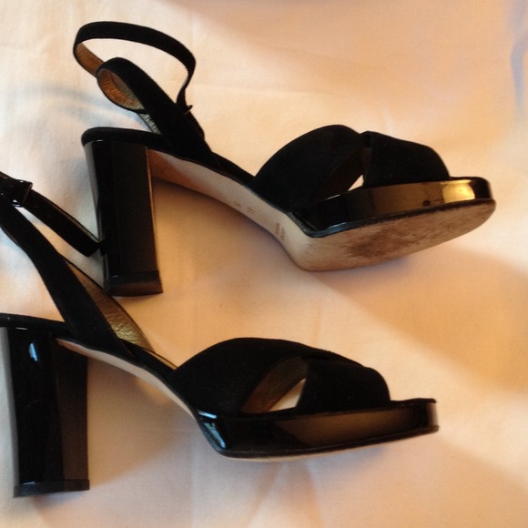 YSL! Black suede ankle strap sandal - Picture 2 of 4