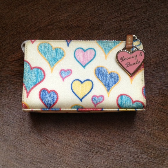 RESERVED 🌟SALE🌟Dooney & Bourke Leather Pouch