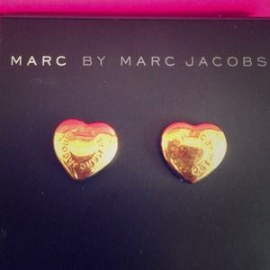 Marc by Marc Jacobs Heart earrings!!!💕