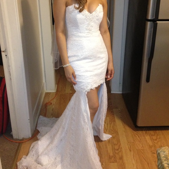 Wedding dress